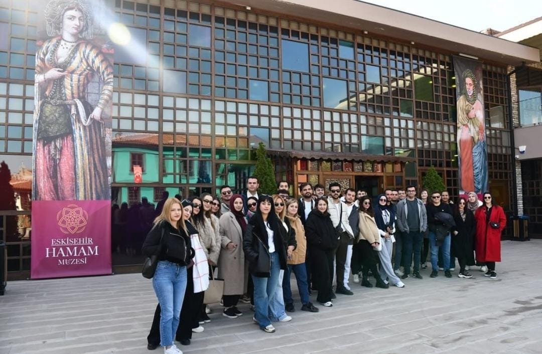 Aksaray Üniversitesi Mimarlık Fakültesi, Eskişehir’de tarihi ve sanatsal keşfe çıktı