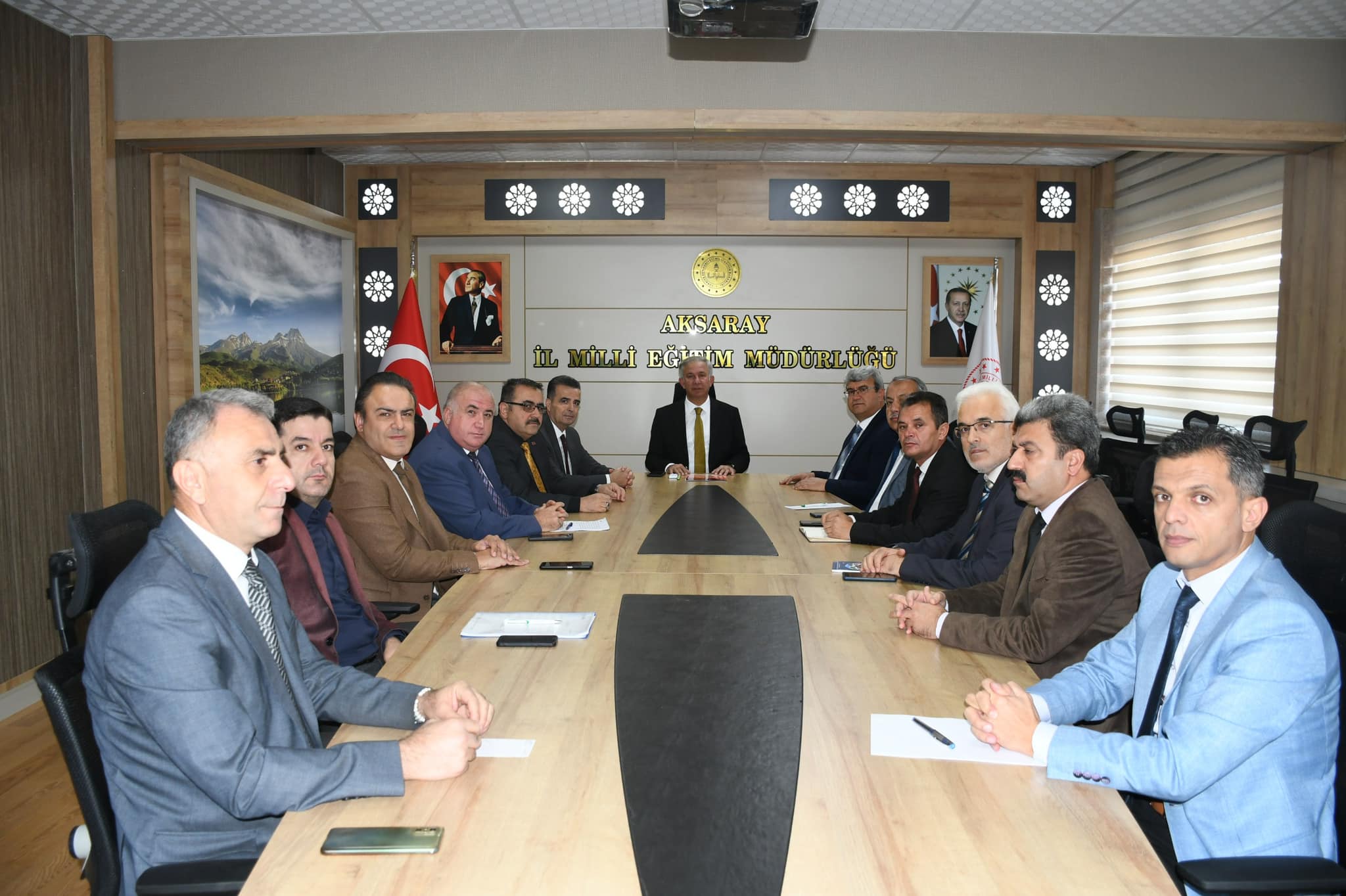 İl Müdürü Alpaslan başkanlığında haftalık değerlendirme toplantısı yapıldı