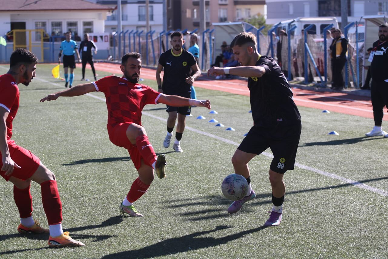 Bölgesel Amatör ligde tadımız tuzumuz yok; Osmanlı 1453 spor lige alışamadı!