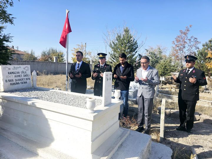 Şehadet yıldönümü dolayısıyla, Kaymakam