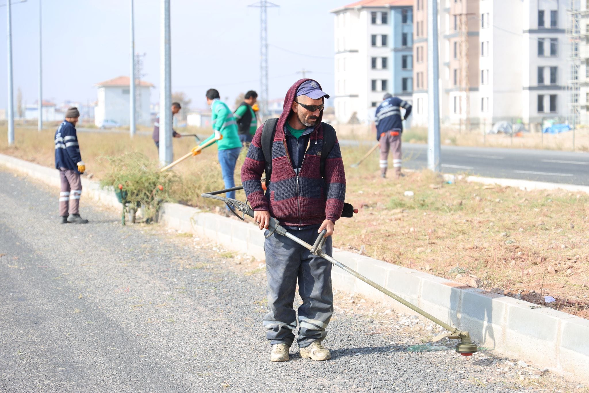 Aksaray Belediyesi’nden temizlik hamlesi: 50 Metrelik bulvar yeniden şekilleniyor