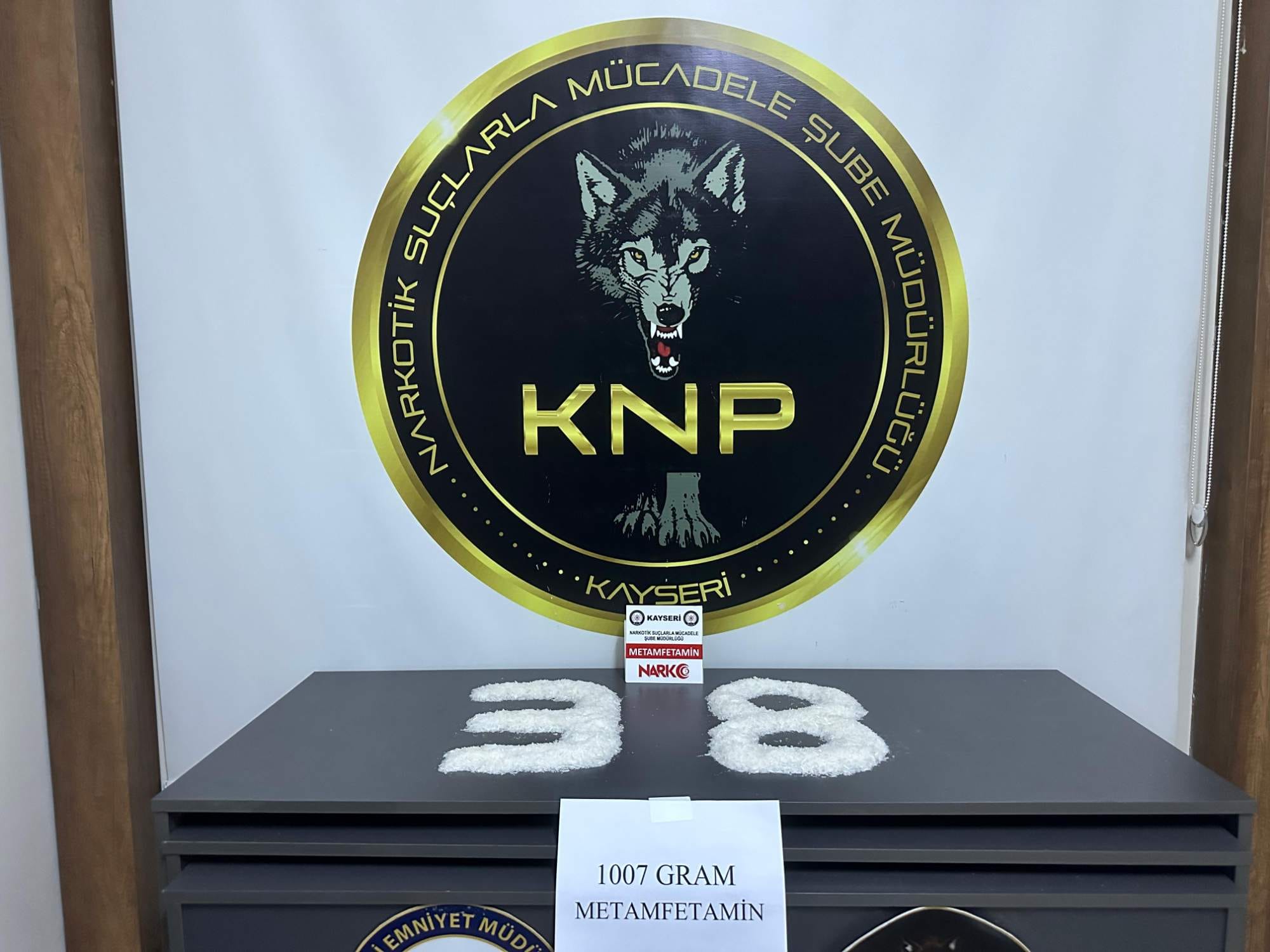1 kilogram sentetik uyuşturucu ele geçirildi