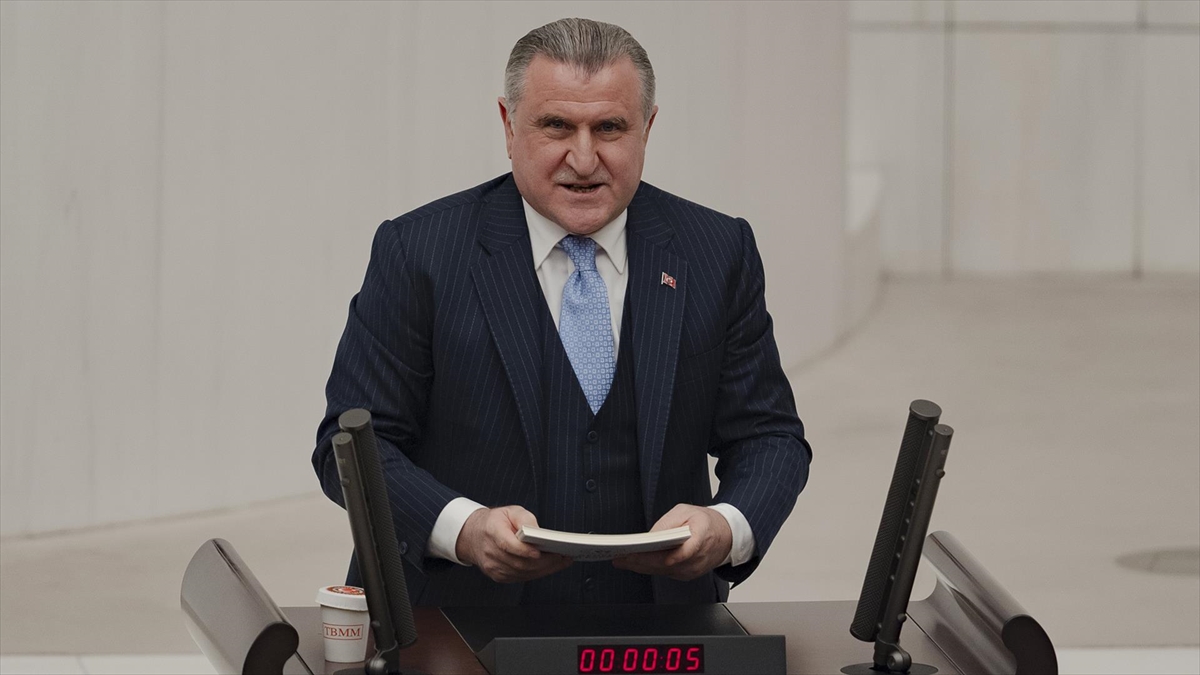 Bakan Bak, TBMM Genel Kurulunda Gençlik ve Spor Bakanlığının 2025