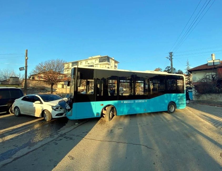 Kırıkkale’de halk otobüsü ile