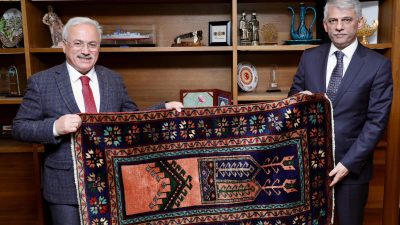 Sultanhanı’nda restore edilen Türkiye dışındaki en büyük Türk halısı, düzenlenen