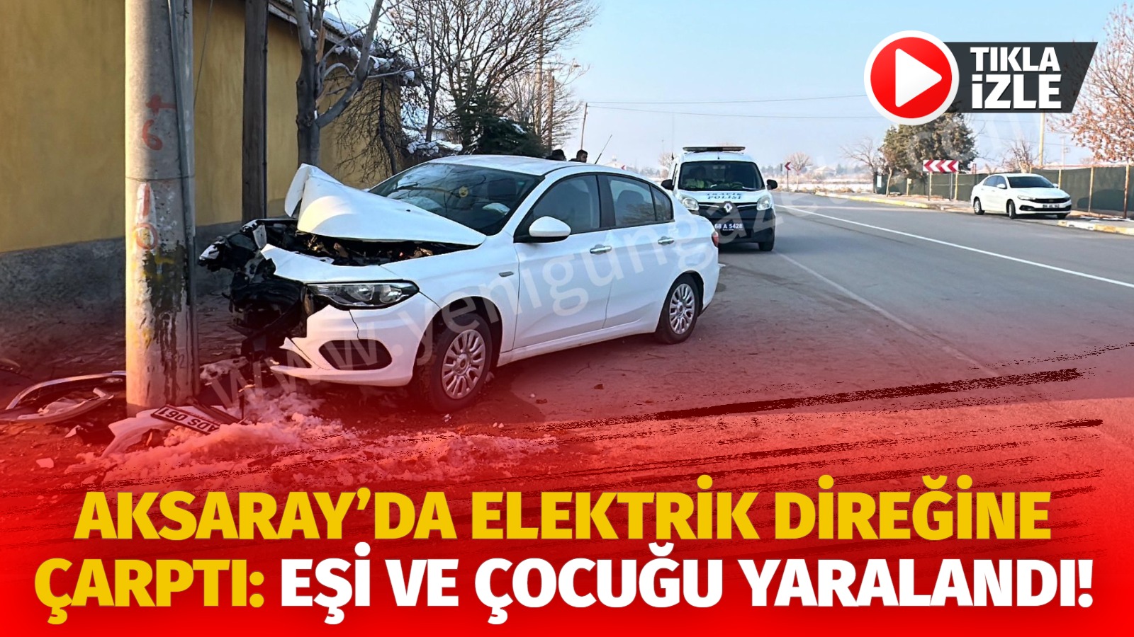 Aksaray’da, sürücünün direksiyon hakimiyetini kaybetmesi sonucu otomobil elektrik direğine çarptı.