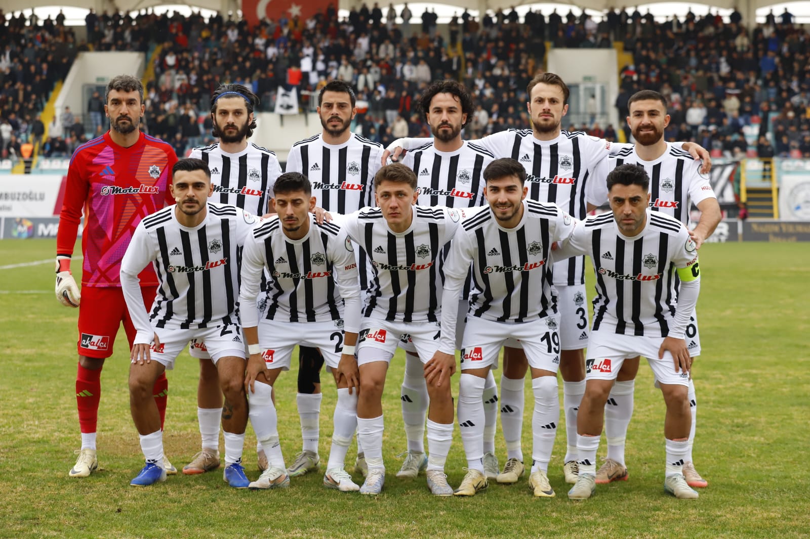 Nefesler tutuldu: Liderlik için kader maçı!