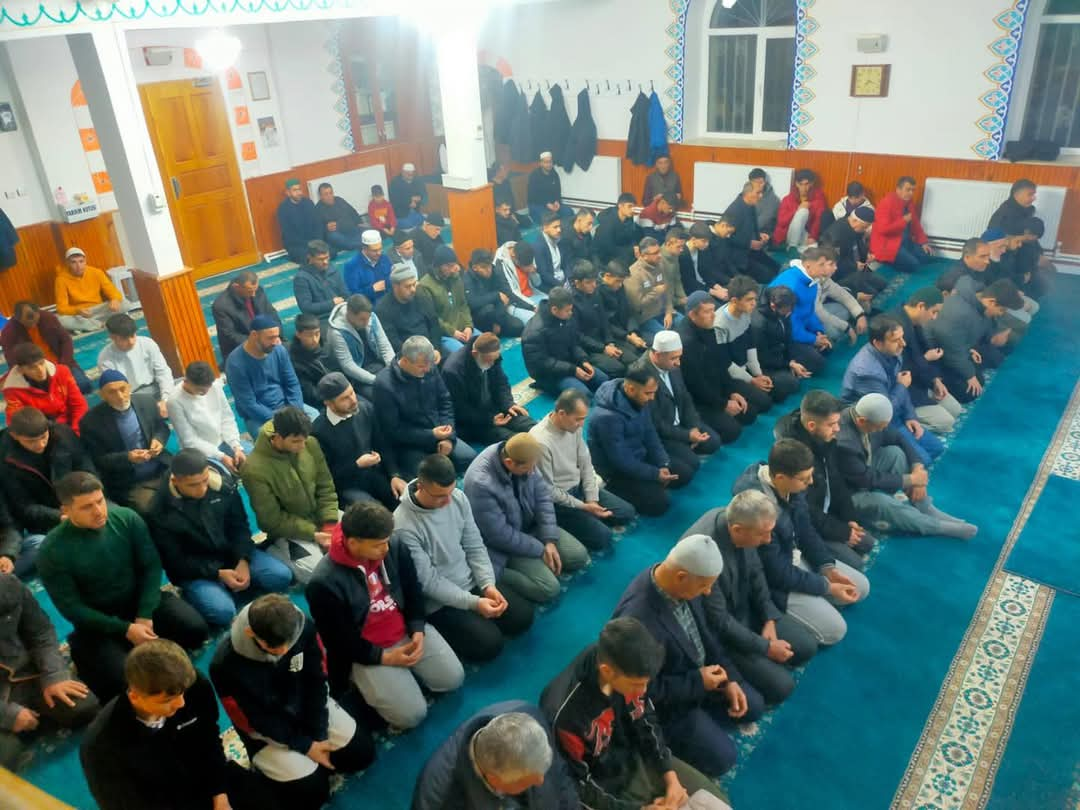 Ortaköy’de sabah namazı buluşmaları Ramazan ayına kadar devam edecek!