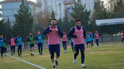 MOTOLUX 68 AKSARAYSPOR’DA BUCASPOR 1928 HAZIRLIKLARI DEVAM EDİYOR Aksarayspor’da moraller