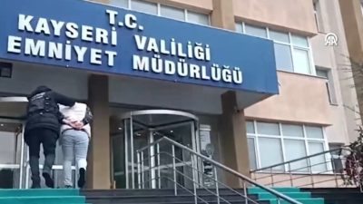Kayseri’de düzenlenen uyuşturucu operasyonunda 4 şüpheli gözaltına alındı. İl Emniyet