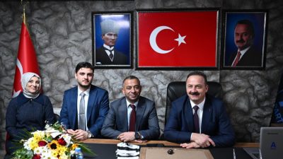 Anahtar Parti’nin Aksaray İl Başkanlığı’na atanan iş insanı Ali Karakuş,