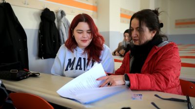 Nevşehir'de yaşayan 55 yaşındaki Hatice Ezer, 2018'de üniversite sınavına hazırlanan