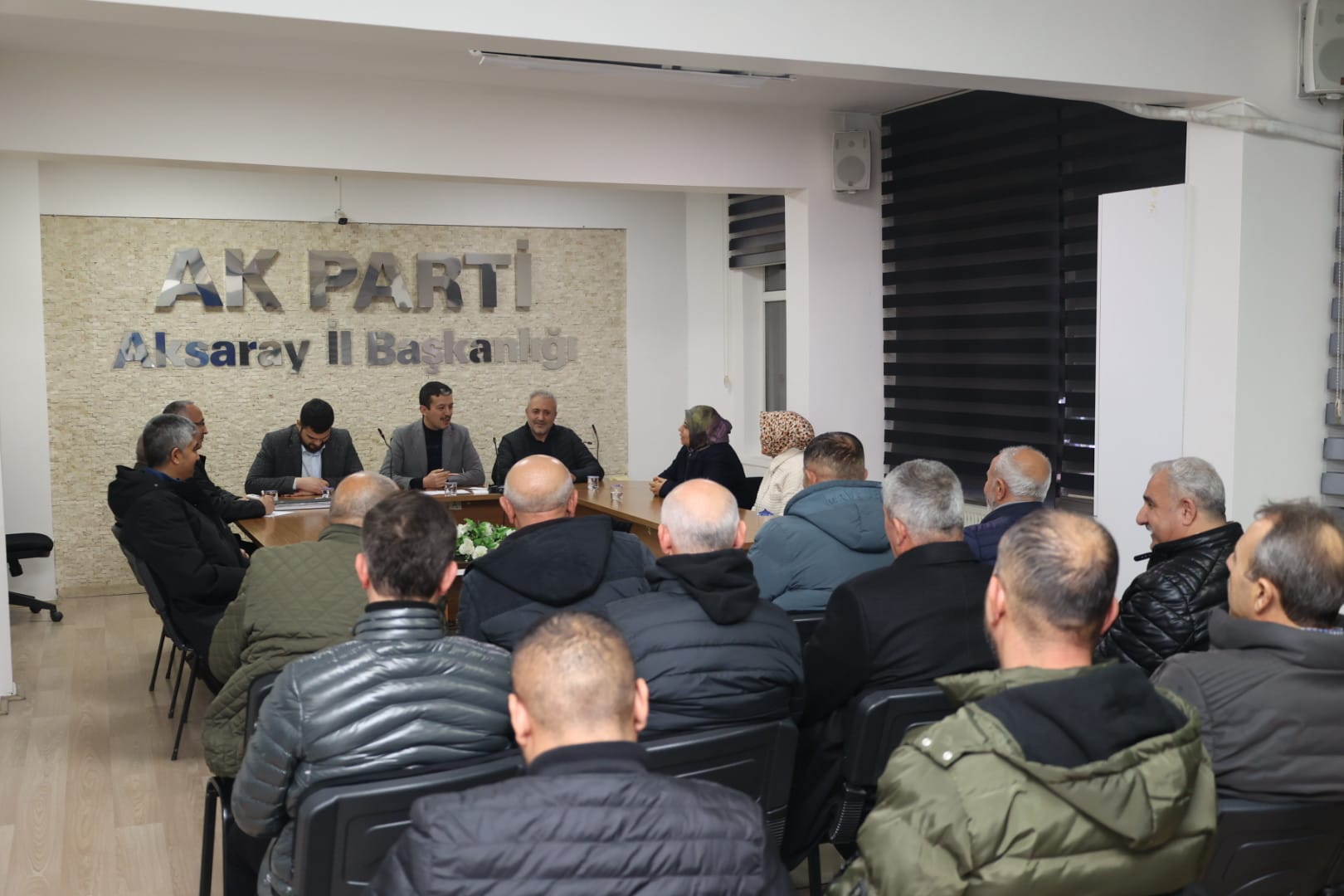 AK Parti Aksaray İl Başkanı Hamza Aktürk’ün başkanlığında ve Gençlik