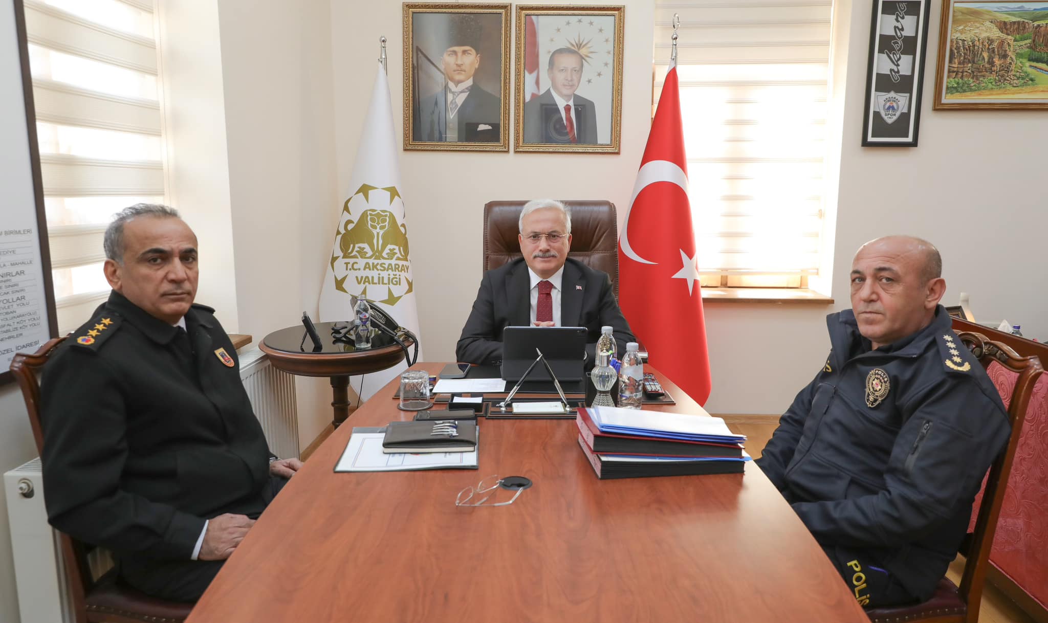 Vali Kumbuzoğlu başkanlığında toplantı; Aksaray’daki asayiş çalışmalar masada!