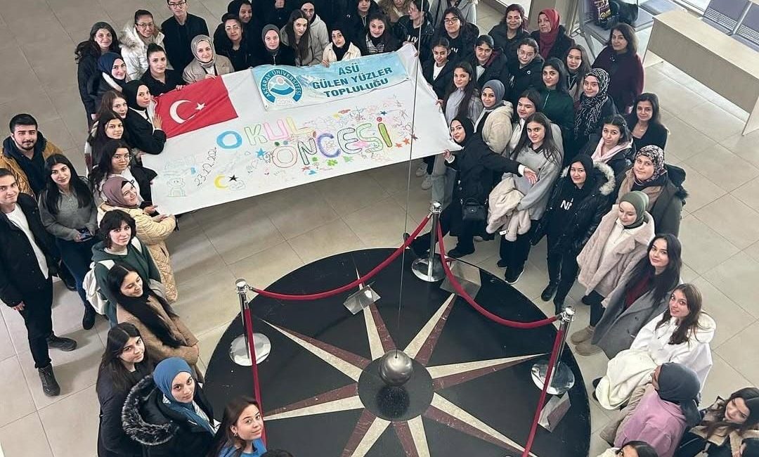 Aksaray Üniversitesi Gülen Yüzler