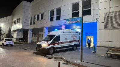 Aksaray’da bunalıma giren genç kadın bileklerini keserek intihar girişiminde bulunmak