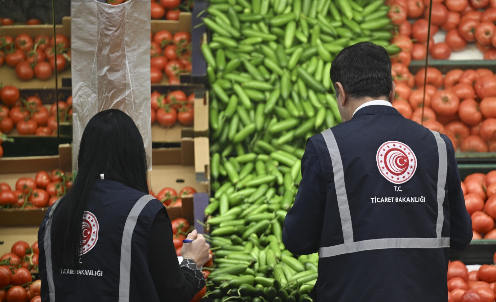 Ticaret Bakanlığından asgari ücret artışı sonrası “fahiş fiyat” ve “etiket” denetimi