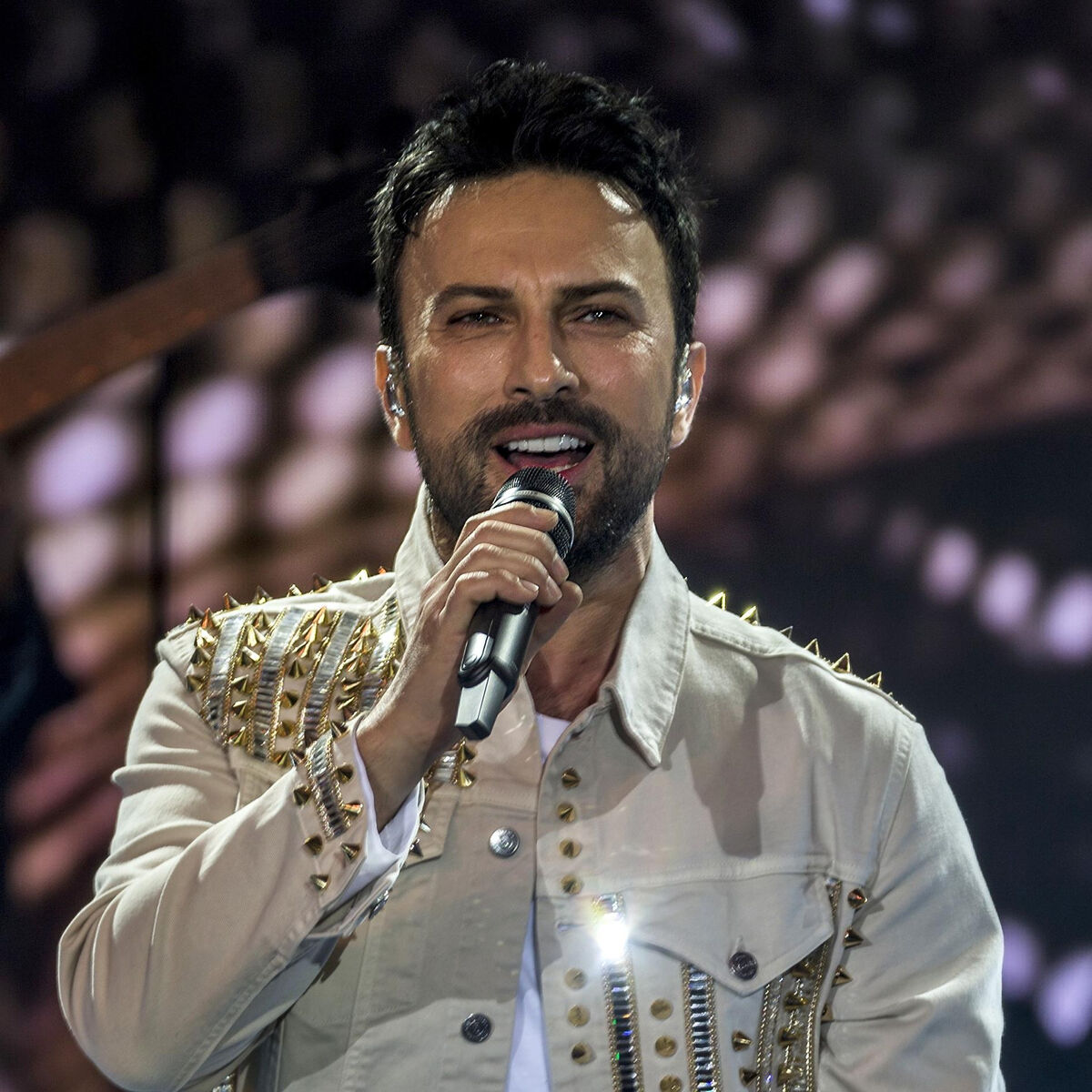 En çok kazanan sanatçılar listesi açıklandı: Tarkan zirvede