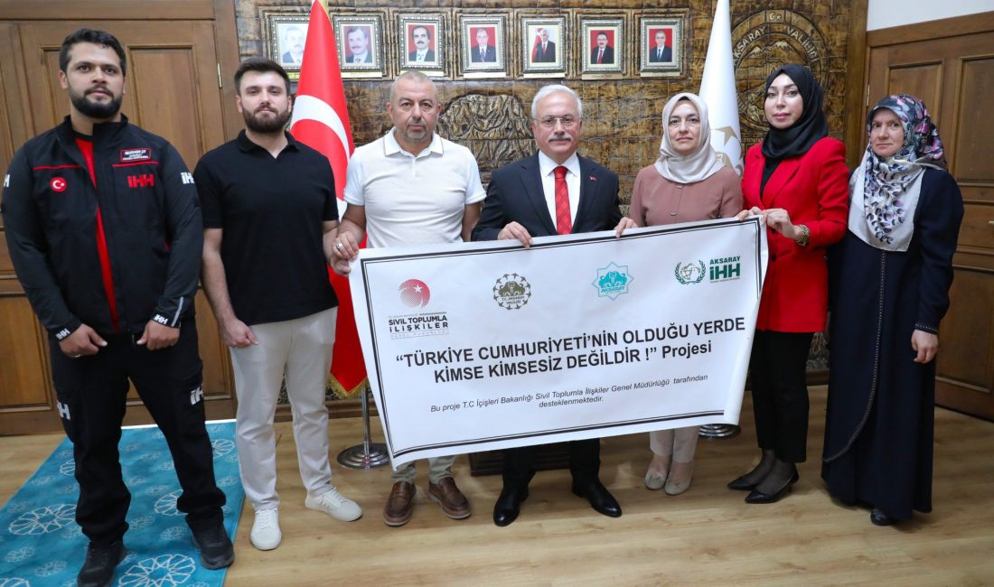 Sivil Toplum Zirvesinde Türkiye Birinciliği Aksaray İHH Derneğine verildi İçişleri Bakanlığı İl Sivil Toplumla İlişkiler Genel Müdürlüğü tarafından desteklenen