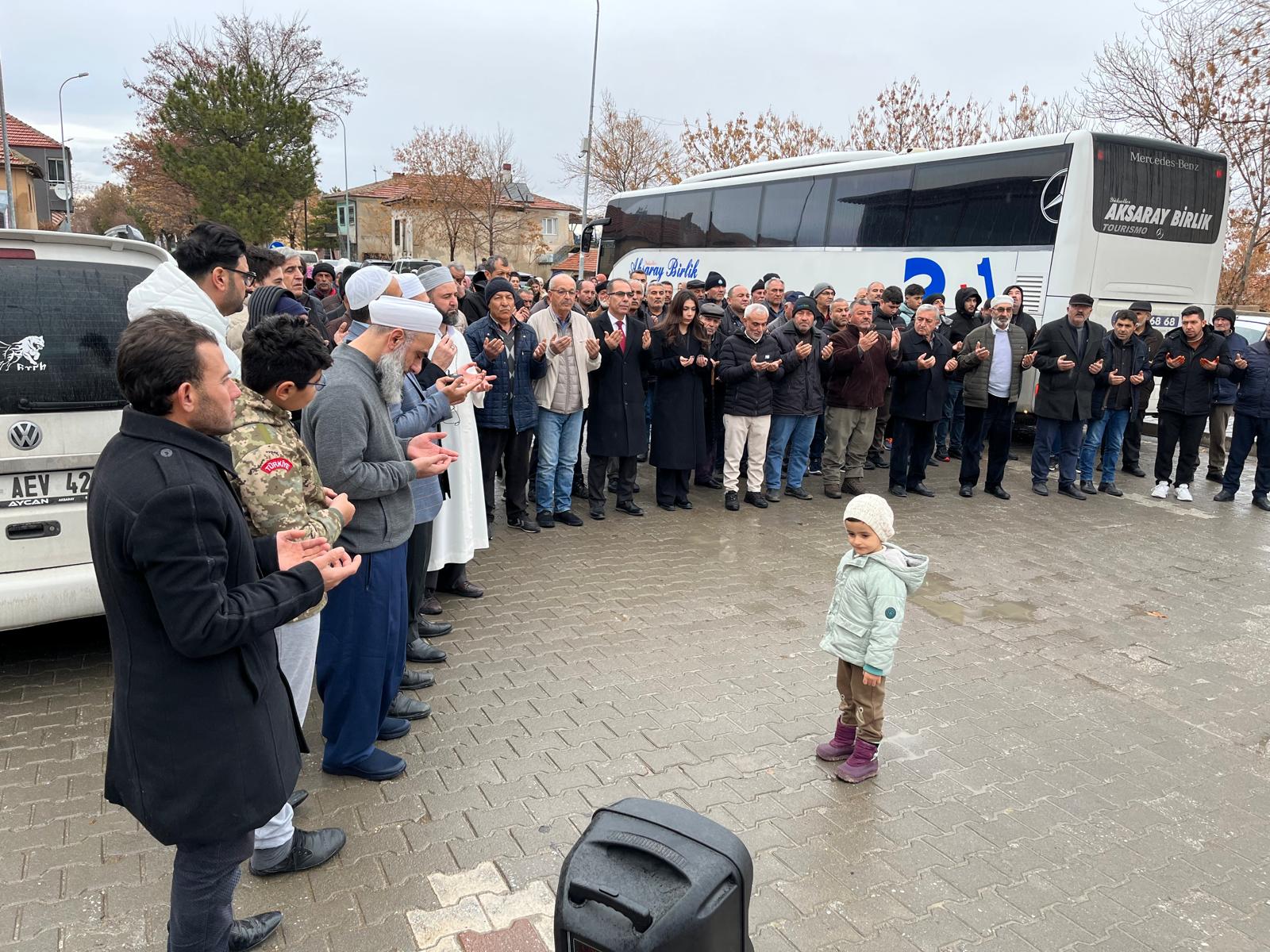 Sarıyahşi ilçesinde Umre ibadetini yerine getirmek üzere kutsal topraklara yolculuk