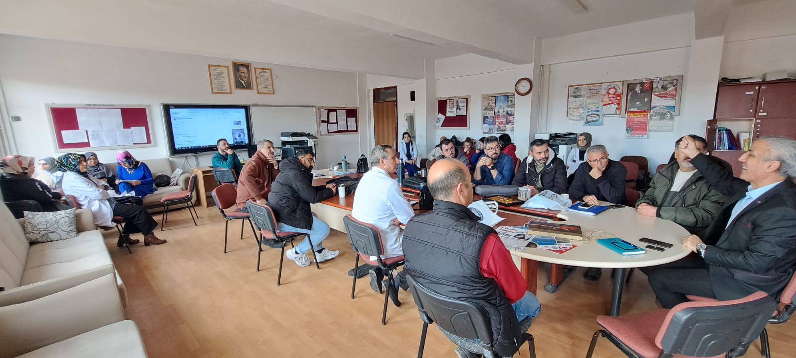 Öğretmenlerle Birebir İletişim: Eğitim Bir-Sen’den Yeni Dönem Hamlesi
