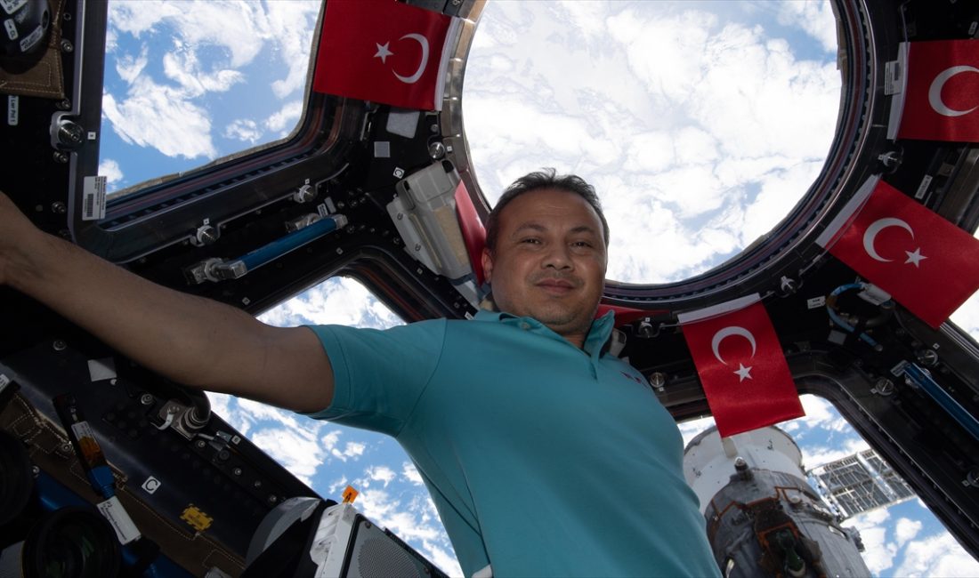 Türkiye'nin insanlı ilk uzay