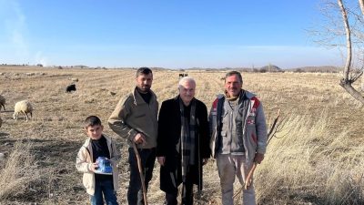 Aksaray Valisi Mehmet Ali Kumbuzoğlu, Hasan Dağı’nın eteklerinde çobanlarla bir