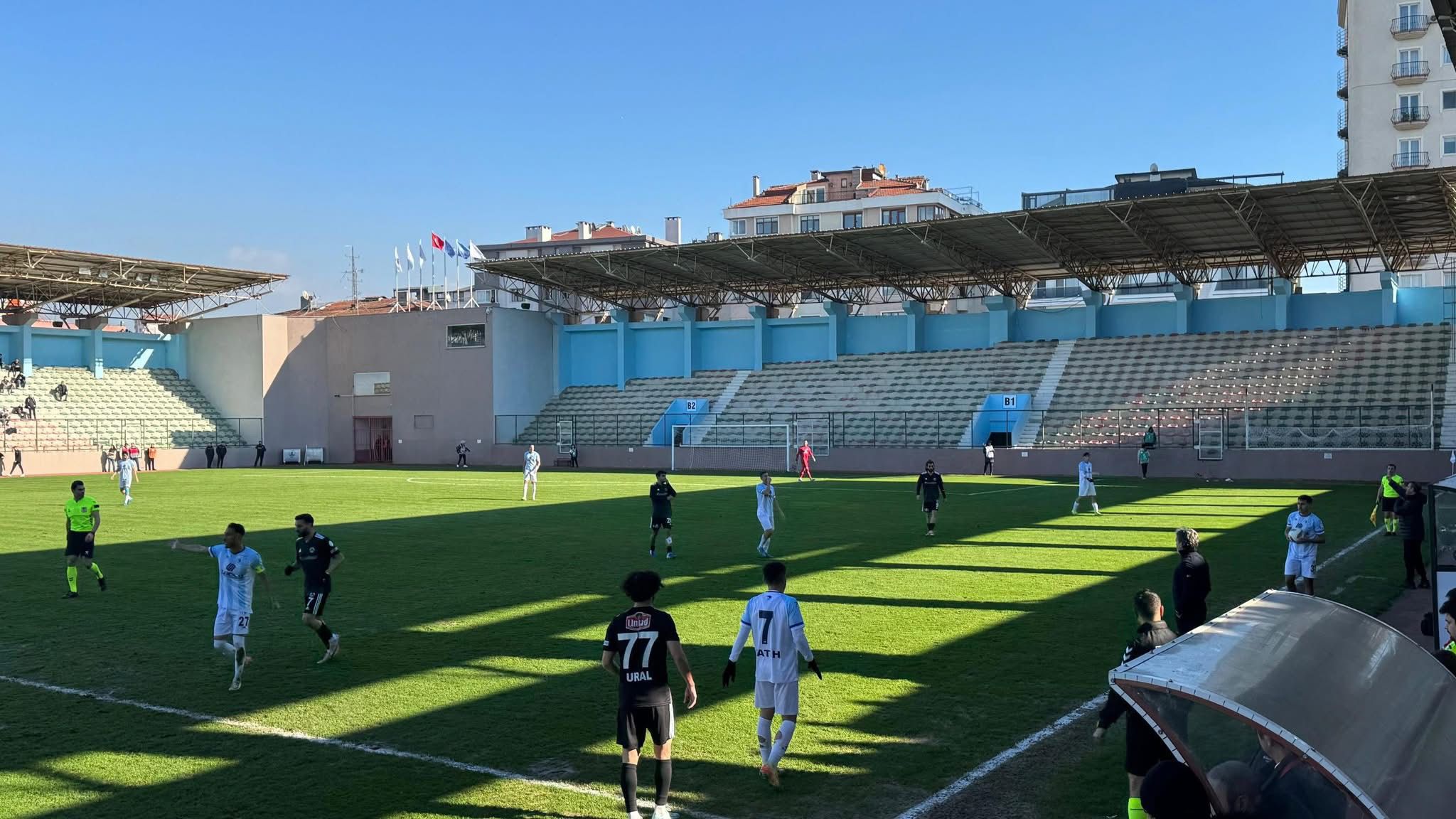 68 Aksaray Spor, Beyoğlu Yeniçarşı ile ilk yarıda eşitliği bozamadı