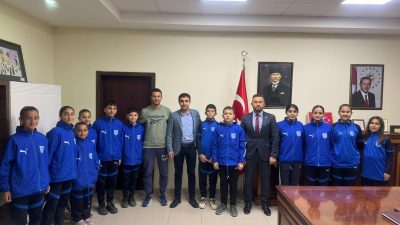 Eskil Atletizm Takımı, il genelindeki başarılarıyla dikkat çekerek Türkiye çapında