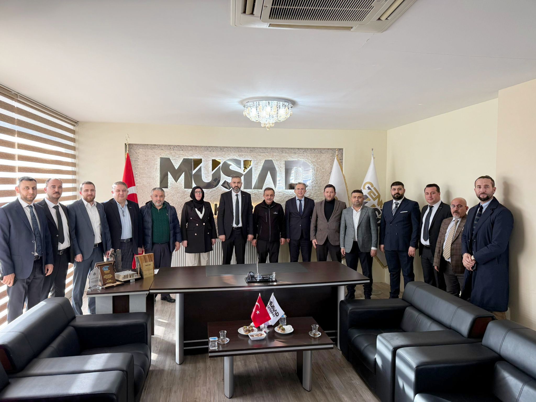 MÜSİAD Aksaray Şubesi hizmet binasında düzenlenen ziyarette, yeni dönemde gerçekleştirilecek