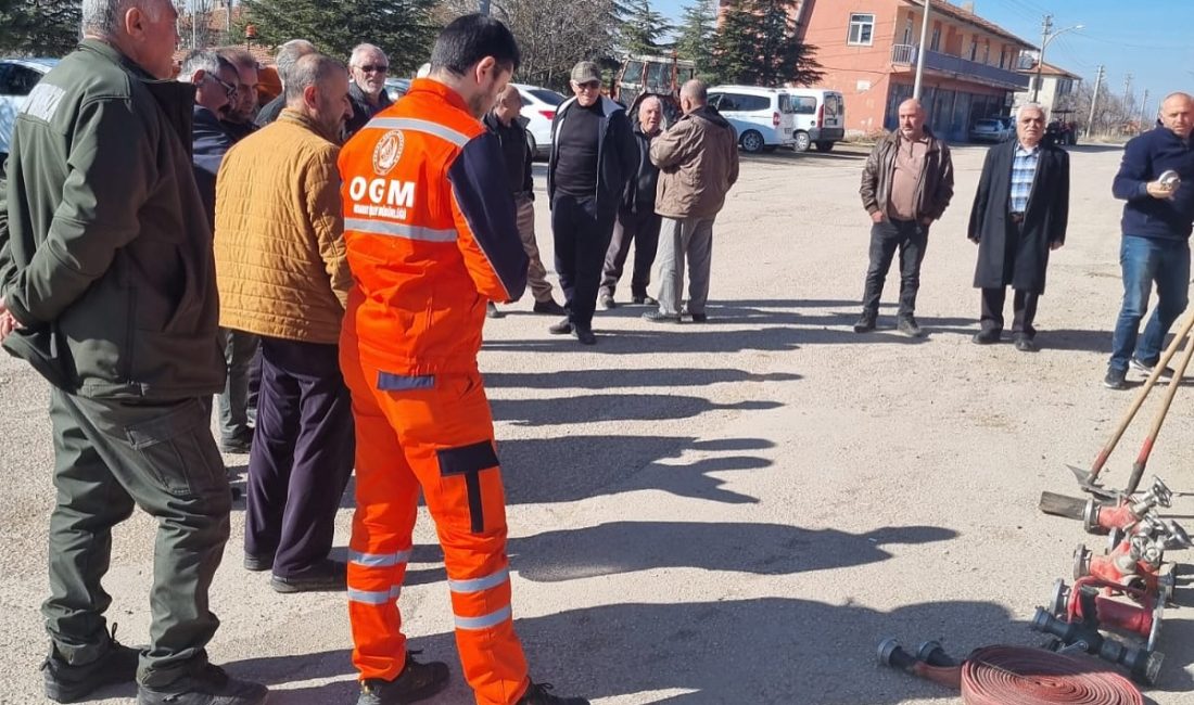 Aksaray Orman İşletme Müdürlüğü, Altınkaya Köyü’nde düzenlediği eğitimde, orman yangınlarına