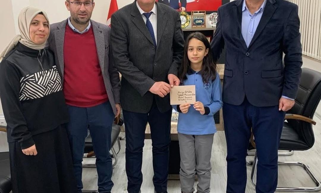 Sultanhanı Ortaokulu öğrencisi Huriye