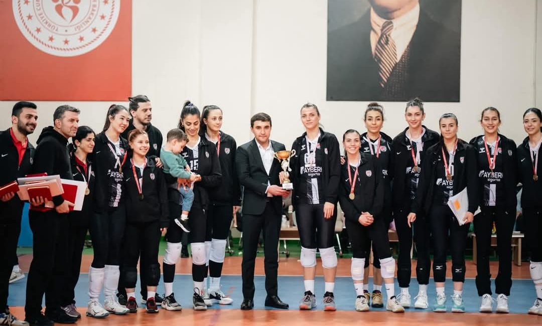 Aksaray 1989 Kadın Voleybol