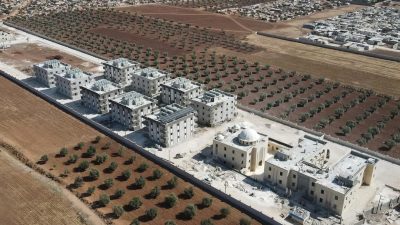 HASENE International, 2023’teki depremlerden etkilenen Suriye’nin Azez kentinde 108 konuttan