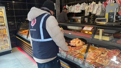 Ramazan ayının yaklaşmasıyla birlikte Aksaray’da fırsatçılara göz açtırılmıyor. Ticaret İl