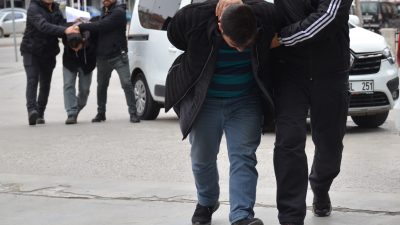 Konya’nın Karatay ilçesinde, hububat silosundan farklı günlerde toplam 250 ton