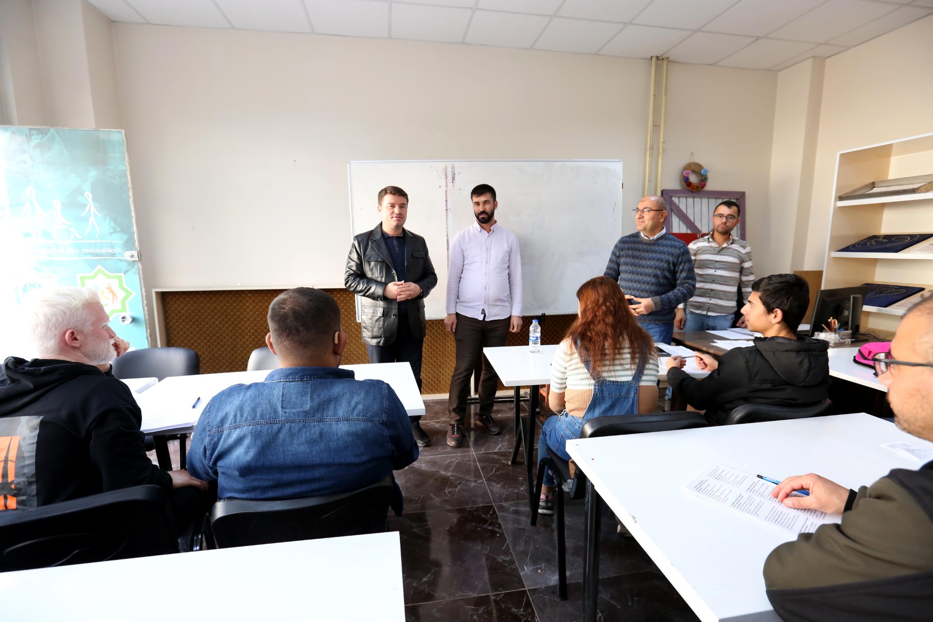 Aksaray Belediyesi, engelli bireylerin sosyal yaşama katılımlarını artırmak ve istihdam