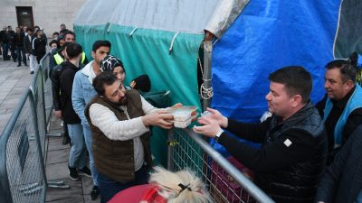 Belediye Başkanı Dr. Evren Dinçer, Ramazan ayında geleneksel hale gelen