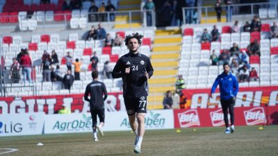 Karamanspor ile Aksarayspor Karşı Karşıya Geliyor