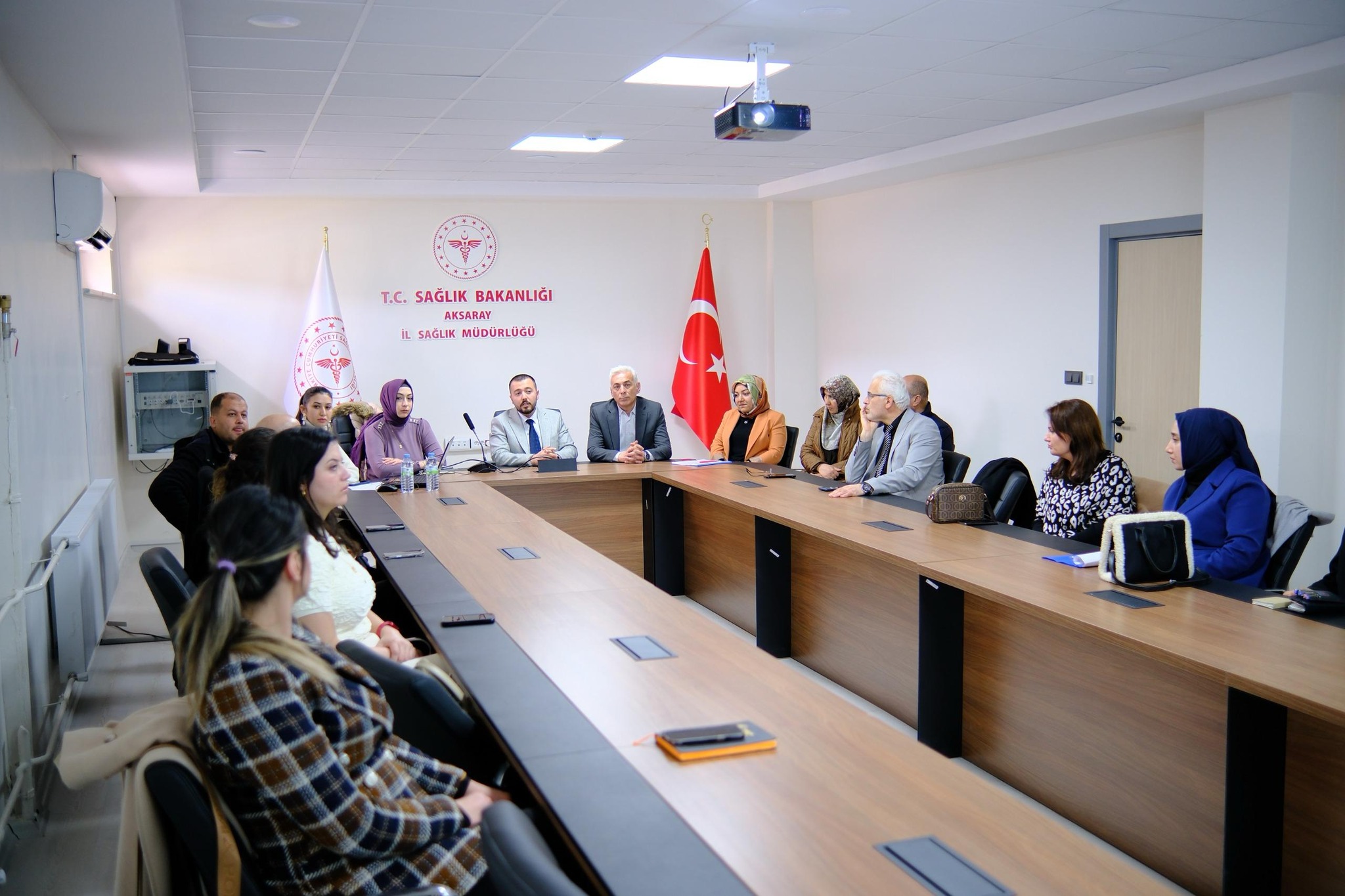 Acil Obstetrik bakım için sektörler arası iş birliği toplantısı gerçekleştirildi