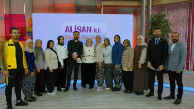 Aksaray’ın Koçpınar-Elmacık Şehit Halil Köksal İlkokulu’nun veli ve öğretmenlerinden oluşan