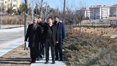 Aksaray Belediye Başkanı Evren Dinçer, Cumhuriyet Mahallesindeki Genç Osman Parkı