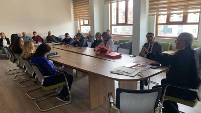 Eğitim-Bir-Sen Aksaray Şube Başkanı Murat Görmez ve sendika yönetimi, eğitim