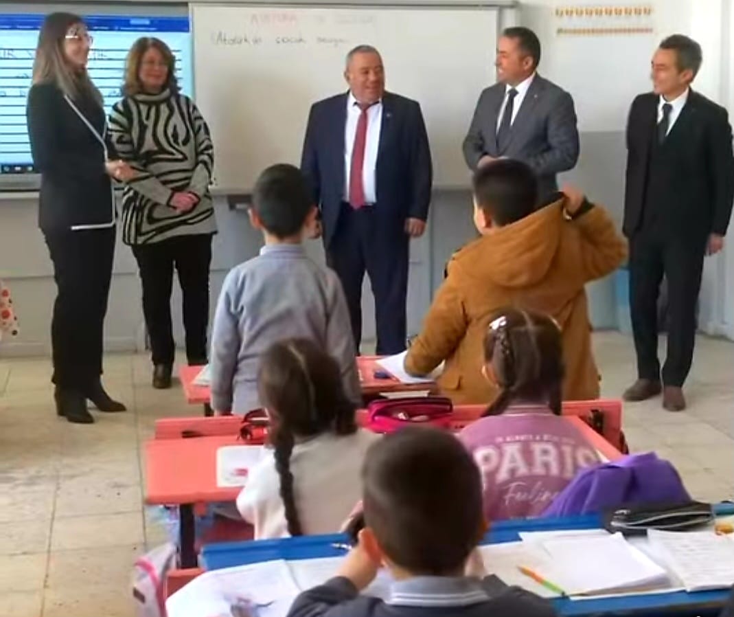 Gülağaç’ta bilişim laboratuvarı ve kütüphane açıldı