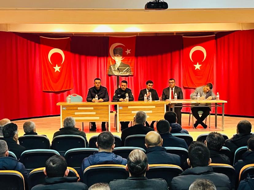 Kaymakam Yurddaş başkanlığında okul güvenliği toplantısı düzenlendi