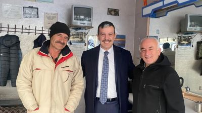 AK Parti Aksaray İl Başkanı Hamza Aktürk, esnaf ve vatandaşları