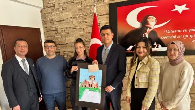 Güzelyurt Kaymakamı Muammer Yetiş’in başkanlığında düzenlenen “Öğrencilerimizin Gözünden Güzelyurt” temalı