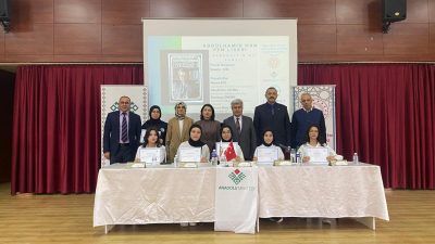 Anadolu Mektebi İl Koordinatörlüğü tarafından yürütülen yazar okumaları kapsamında Abdülhamid
