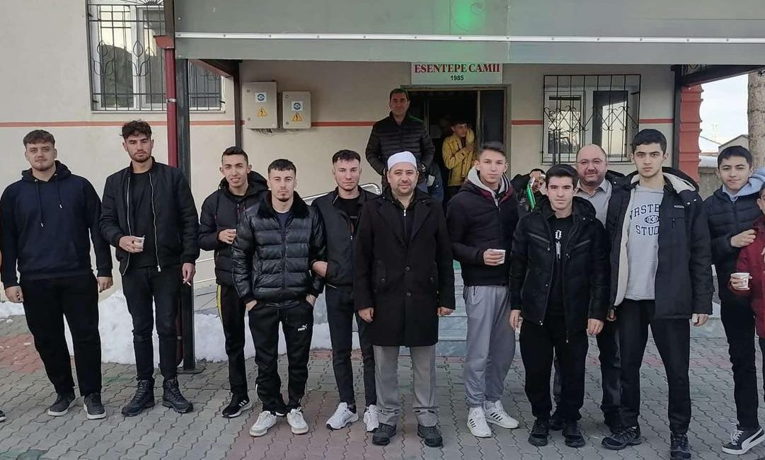 Ortaköy İlçe Müftülüğü tarafından düzenlenen Sabah Namazı Buluşması, bu hafta