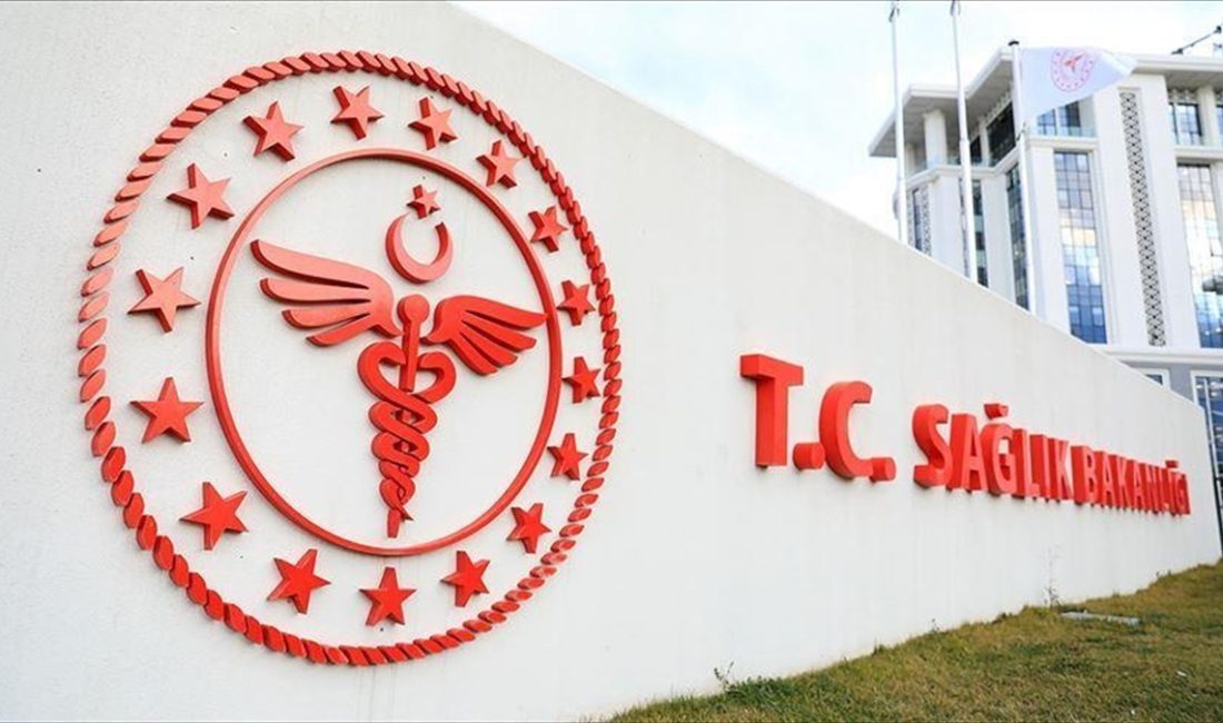 Bakanlığın "Sağlık Bakanlığı Sağlıklı Çözüm" adlı sosyal medya hesabından, gençlerde